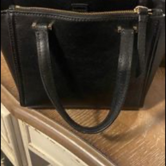 Kade spade two sided zipper small/medium bag. - Picture 4 of 4